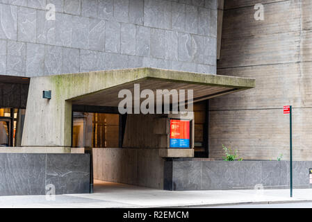 New York City, USA - 23. Juni 2018: Die Met Breuer, Außenansicht. Es ist ein Museum für moderne und zeitgenössische Kunst in der Madison Avenue in der Upper East S Stockfoto