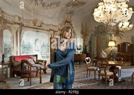 Das beste Angebot La Migliore Offerta Jahr: 2013 Italien Regie: Giuseppe Tornatore Sylvia Hoeks Stockfoto