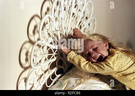 Poltergeist Jahr: 1982 USA Regie: Tobe Hooper Heather O'Rourke Stockfoto