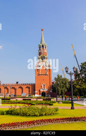 Spasskaja Turm im Kreml, Weltkulturerbe der UNESCO, Moskau, Russland, Europa Stockfoto