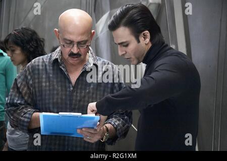 3 Krrish Indien Jahr: 2013 Regie: Rakesh Roshan Rakesh Roshan, Vivek Oberoi schießen Bild Stockfoto