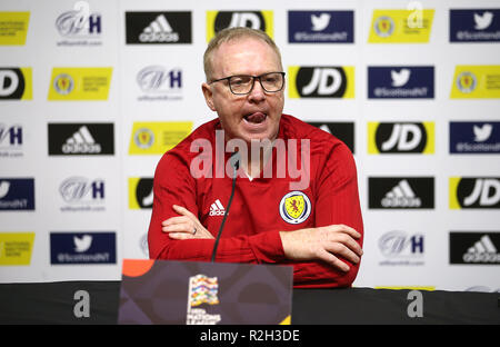 Schottland-Manager Alex McLeish während der Pressekonferenz im Hampden Park, Glasgow. DRÜCKEN SIE VERBANDSFOTO. Bilddatum: Montag, 19. November 2018. Siehe PA Story SOCCER Scotland. Bildnachweis sollte lauten: Jane Barlow/PA Wire. Stockfoto
