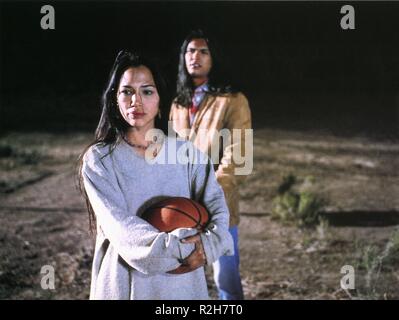 Smoke Signals Jahr: 1998 USA Regie: Chris Eyre Irene Bedard, Adam Beach Stockfoto