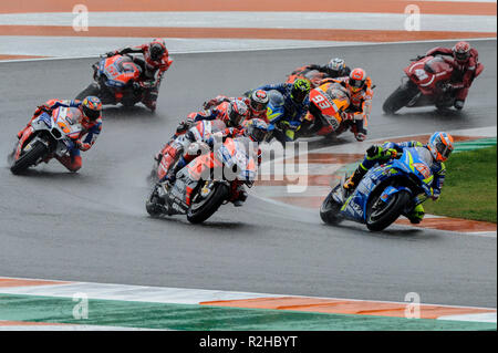 Valencia, Spanien. 18 Nov, 2018. Circuit de Valencia, Valencia, Spanien; MotoGP von Valencia, Sonntag Rennen; MotoG Rennen moment Credit: Gaetano Piazzolla/Pacific Press/Alamy leben Nachrichten Stockfoto