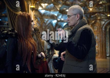 Siebten Sohn Jahr: 2014 UK / USA Regie: Sergei Bodrov Julianne Moore, Sergej Bodrow Shooting Bild Stockfoto