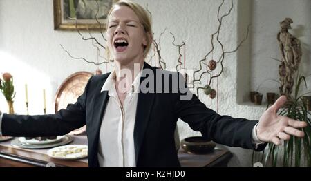 Toni Erdmann Jahr: 2016 Deutschland/Österreich Regie: Maren Ade Sandra Huller Stockfoto