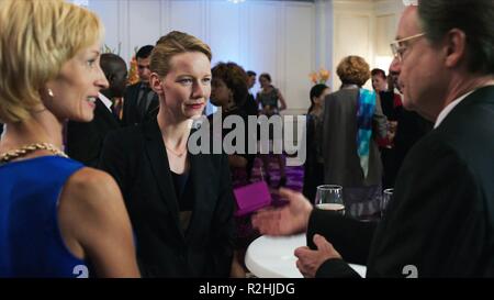 Toni Erdmann Jahr: 2016 Deutschland/Österreich Regie: Maren Ade Victoria Malektorovych, Sandra Huller, Michael Wittenborn Stockfoto