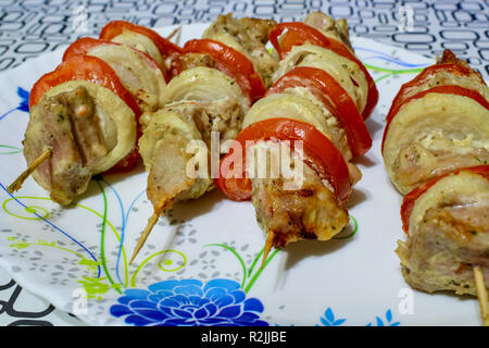 Schweinefleisch Kebab mit Pfeffer Tomaten saftig Kebab Stockfoto