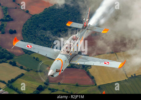 Orlik Kunstflugstaffel der Kunstflugstaffel der polnischen Luftwaffe fliegen die PZL-130 Orlik. Im Royal International Air Tattoo (RIAT) fotografiert. Stockfoto