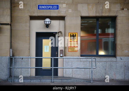 Bundesamt für Polizei Station der föderalen Polizei Wiesbaden im Wiesbadener Hauptbahnhof, Stockfoto