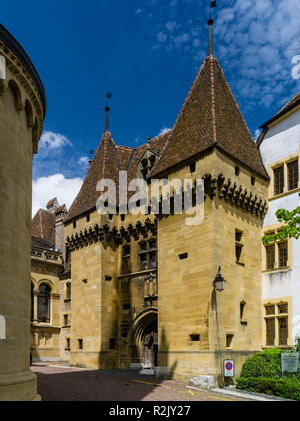 Neuenburg schloss im Kanton mit dem gleichen Namen Stockfoto