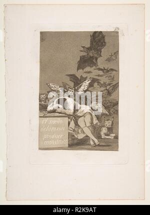 Platte 43 von 'Los Caprichos': Der Schlaf der Vernunft gebiert Ungeheuer (El sueño de La Razon produzieren monstruos). Artist: Goya (Francisco de Goya y Lucientes) (Spanisch, Fuendetodos 1746-1828 Bordeaux). Abmessungen: Platte: 8 3/8 x 5 15/16 in. (21,2 x 15,1 cm) Blatt: 11 5/8 x 8 1/4 in. (29,5 x 21 cm). Serie/Portfolio: Los Caprichos. Datum: 1799. Dies ist das bekannteste Bild von Goya in Serie von 80 Aquatinta radierung als 'Los Caprichos' bekannt im Jahr 1799 veröffentlicht, die in der Regel verstanden als die Kritik des Künstlers für die Gesellschaft, in der er lebte. Goya arbeitete an der Serie von 1796-98 und m Stockfoto