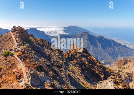 Caldera de Taburiente Natoional Park von Roque de Los Muchachos Sicht gesehen, La Palma, Kanarische Inseln Stockfoto