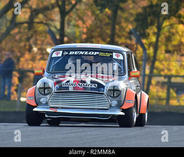 Rupert Deeth, Mini Miglia, Mini Se7en und Mini Miglia O Platte Trophäe, BARC, Brands Hatch, November 2018, Rundstrecke, Oldtimer, Klassiker, Stockfoto