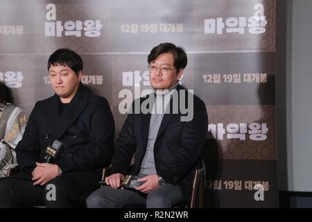 Seoul, Korea. 19 Nov, 2018. Song Kang-Ho, Jo Jung-suk, Bae Doo-na, Kim Dae-Myung, Kim SoJung, Min-ho Woo die Produktion Konferenz der "König" in Seoul, Korea am 19. November 2018. (China und Korea Rechte) Credit: TopPhoto/Alamy leben Nachrichten Stockfoto