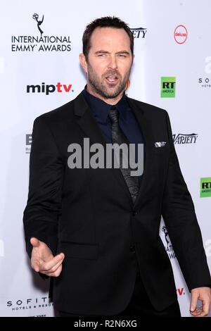 New York, NY, USA. 19 Nov, 2018. Billy Campbell in der Ankunftshalle für die 46. Internationalen Emmy Awards, New York Hilton in Midtown, New York, NY 19. November 2018. Quelle: Steve Mack/Everett Collection/Alamy leben Nachrichten Stockfoto