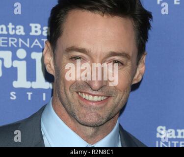 Goleta, CA. 19 Nov, 2018. Hugh Jackman in der Ankunftshalle für das Santa Barbara International Film Festival Awards Gala, das Ritz Carlton Bacara Santa Barbara, Goleta, CA November 19, 2018. Credit: Priscilla Grant/Everett Collection/Alamy leben Nachrichten Stockfoto