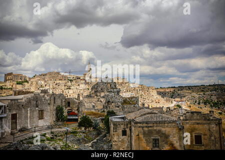 Matera, Italien - Juli 2016: Häuser von Matera auch als Stadt der Steine der Europäischen Kulturhauptstadt 2019 Stockfoto