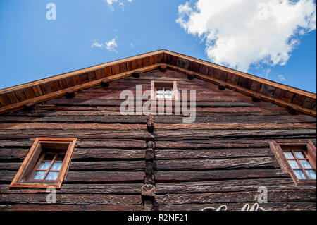 Holz- Haus in den Bergen Stockfoto