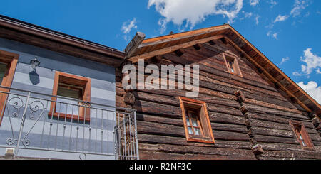 Holz- Haus in den Bergen Stockfoto