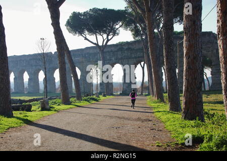 In Rom - Italien - auf 01 - 05 - 2018 - Aquädukt Park auf der Appia Straße, Rom, Italien Stockfoto