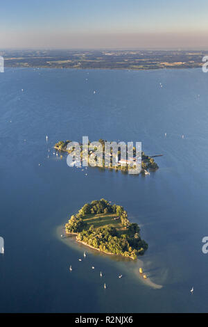 Blick auf die Fraueninsel, Krautinsel, Chiemsee, Chiemgau, Oberbayern, Bayern, Süddeutschland, Deutschland, Europa Stockfoto