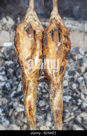 Steckerlfisch, Chiemsee, Chiemgau, Oberbayern, Bayern, Süddeutschland, Deutschland, Europa Stockfoto