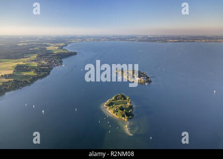 Blick auf die Fraueninsel, Krautinsel, Chiemsee, Chiemgau, Oberbayern, Bayern, Süddeutschland, Deutschland, Europa Stockfoto