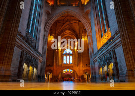 Kathedrale von Liverpool oder die Kathedrale Kirche des auferstandenen Christus, Liverpool in Großbritannien Liverpool, Großbritannien - 16 Mai 2018: Liverpool Cathedral basiert auf einem Entwurf von Stockfoto