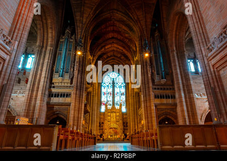 Kathedrale von Liverpool oder die Kathedrale Kirche des auferstandenen Christus, Liverpool in Großbritannien Liverpool, Großbritannien - 16 Mai 2018: Liverpool Cathedral basiert auf einem Entwurf von Stockfoto