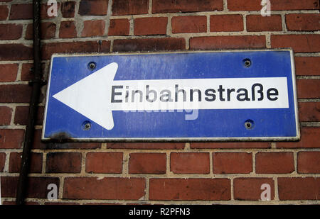 Einbahnstraße Stockfoto