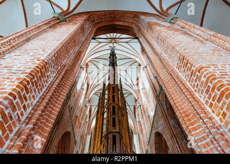 Blick auf das Kirchenschiff aus der Apsis. St. Peter's Kirche, Evangelische Kirche, Riga, Hauptstadt, Lettland, Saint Peter Riga, Lettland, Baltikum, Europa, St. Peter, Stockfoto