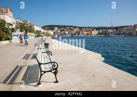 Hafenpromenade von Mali Losinj, Losinj, Kvarner Bucht, Kroatien Stockfoto