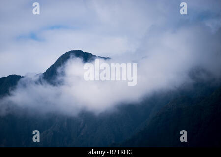 Luftaufnahme von Sapa, Vietnam. Sapa ist ein Muss - Standorte besuchen Sie im Norden von Vietnam mit seiner kühlen Wetter und die schöne Szenen Stockfoto