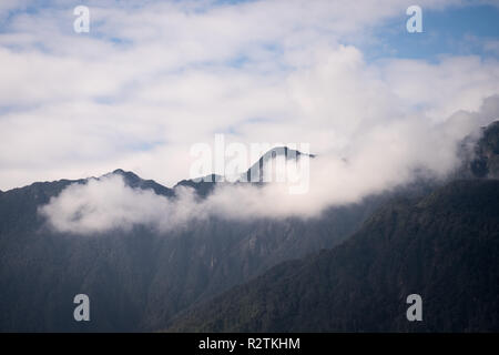 Luftaufnahme von Sapa, Vietnam. Sapa ist ein Muss - Standorte besuchen Sie im Norden von Vietnam mit seiner kühlen Wetter und die schöne Szenen Stockfoto