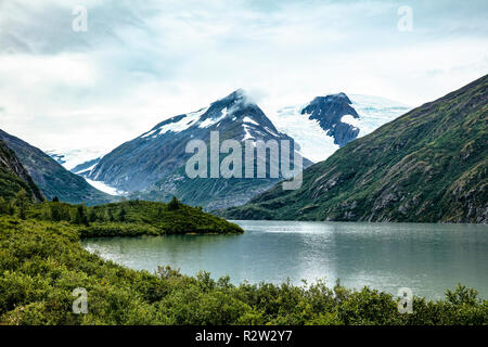 Ein Blick auf die Portage Gletscher und Portage Lake auf der Kenai Halbinsel, Alaska Stockfoto