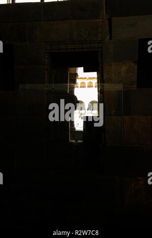 Details von Mauerwerk der Coricancha, berühmten Tempel in der Inca Empire bei Cuzco, Peru Stockfoto