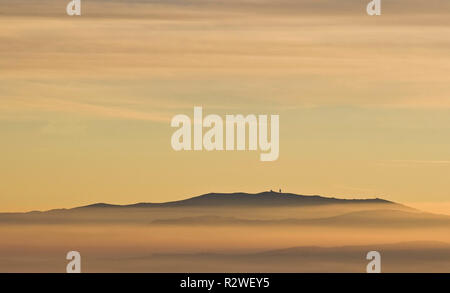 Sonnenuntergang in den Alpen Stockfoto