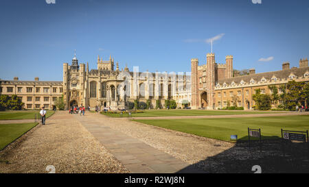 Cambridge, UK - Februar, 2019. Interne Hof des Trinity College, der ein konstituierendes College der Universität Cambridge. Stockfoto