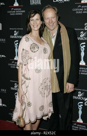 Rachel Griffiths Ankunft auf dem 7. jährlichen Costume Designers Guild ...