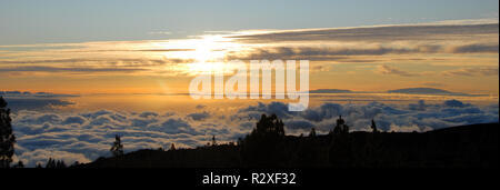 Blick über das Meer von u 200 bu 200 bclouds am Teide auf Teneriffa Stockfoto