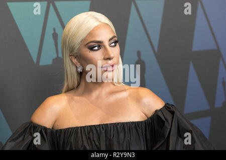 Lady Gaga nimmt an der Akademie 2018 Jahrestreffen der Gouverneure Auszeichnungen in der Ray Dolby Ballroom am Hollywood & Highland Center in Hollywood, CA, am Sonntag, den 18. November 2018. Stockfoto