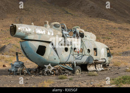 Rost Tank von der sowjetischen Invasion in Afghanistan im Jahr 1979, dem Panschir-tal, Afghanistan Stockfoto