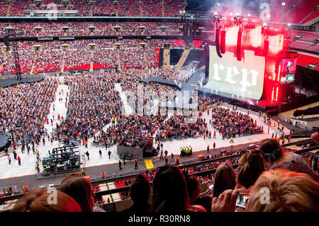 LONDON - 23.Juni: Taylor Swift führt in Konzert im Wembley Stadium am 23. Juni 2018 in London, Vereinigtes Königreich. Stockfoto