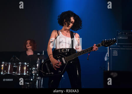 Huesca, Spanien - 19 JUL: Pale Wellen (Band) führen Sie im Konzert an FIB Festival am 19. Juli 2018 in Benicassim, Spanien. Stockfoto