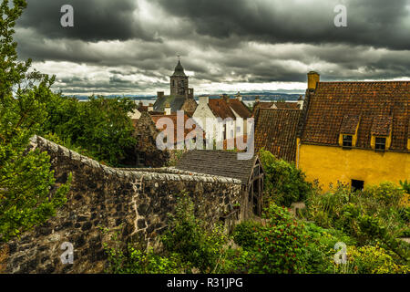 Stadt folgende Sehenswürdigkeiten: Culross Mit folgende Sehenswürdigkeiten: Culross Palace und Garten in Schottland Stockfoto