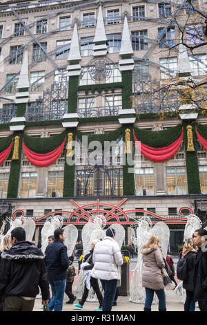 Die berühmten wicker Engel Installation bei Rock Center, NYC, USA Stockfoto