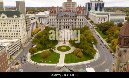 Sein ein knackig kalten Tag in Albany New York downtown am statehouse im Luftbild Stockfoto