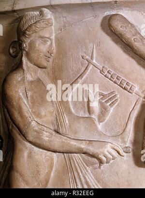 MUJER TOCANDO EN ARPA. Lage: MUSEO CAPITOLINO. ITALIA. Stockfoto