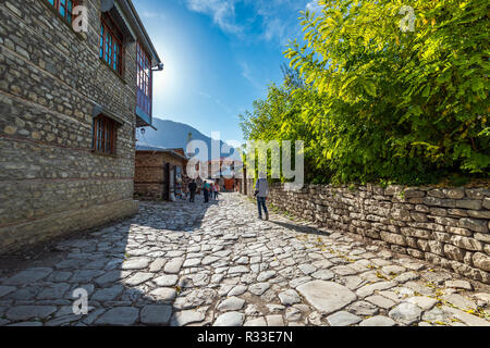 Lagich, Aserbaidschan, 24. Oktober 2018. Tourist Center, Old Street Stockfoto